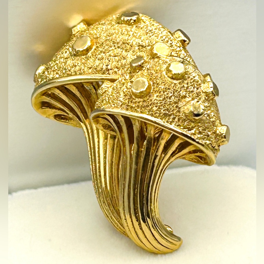 Vintage 60s Marcel Boucher Gold Tone Mushroom Brooch EUC - Picture 12 of 15